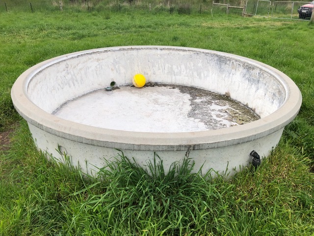 Large Round Water Troughs Livestock Equipment Tanks and